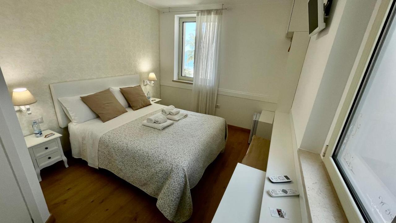 Hotel Domus Bianca Lancia Manfredonia Zewnętrze zdjęcie
